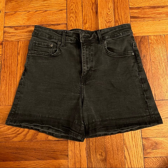 H&M &Denim Black Denim Shorts - Picture 6 of 8